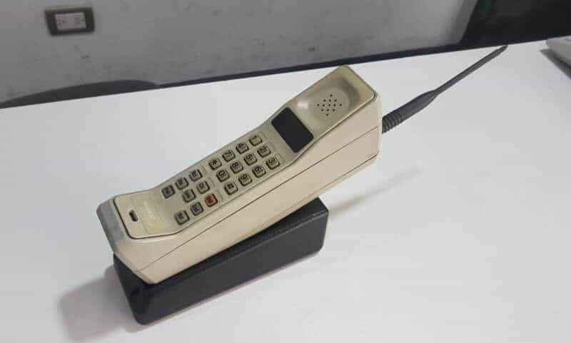 โทรศัพท์เครื่องแรกของโลก discoveryman.com
